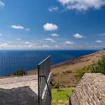 Villa Flora - Nature & Tranquility - Heated Pool Optional