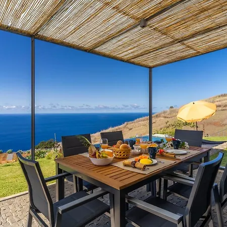 Flora Calheta Sunset & Ocean Views *